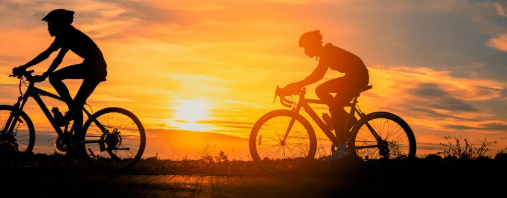 Managing Lower Extremity Pain in Summer with Physiotherapy and Shockwave Therapy